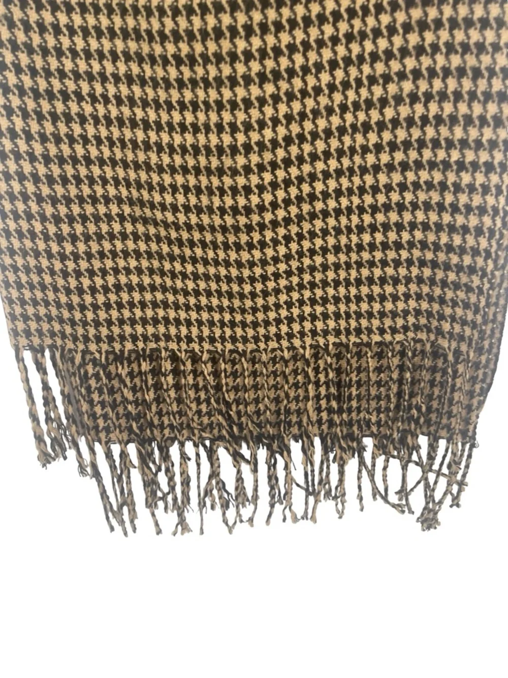 NWT BIJOUX Terner Houndstooth LONG Fringe Wrap Scarf - Brown & Black